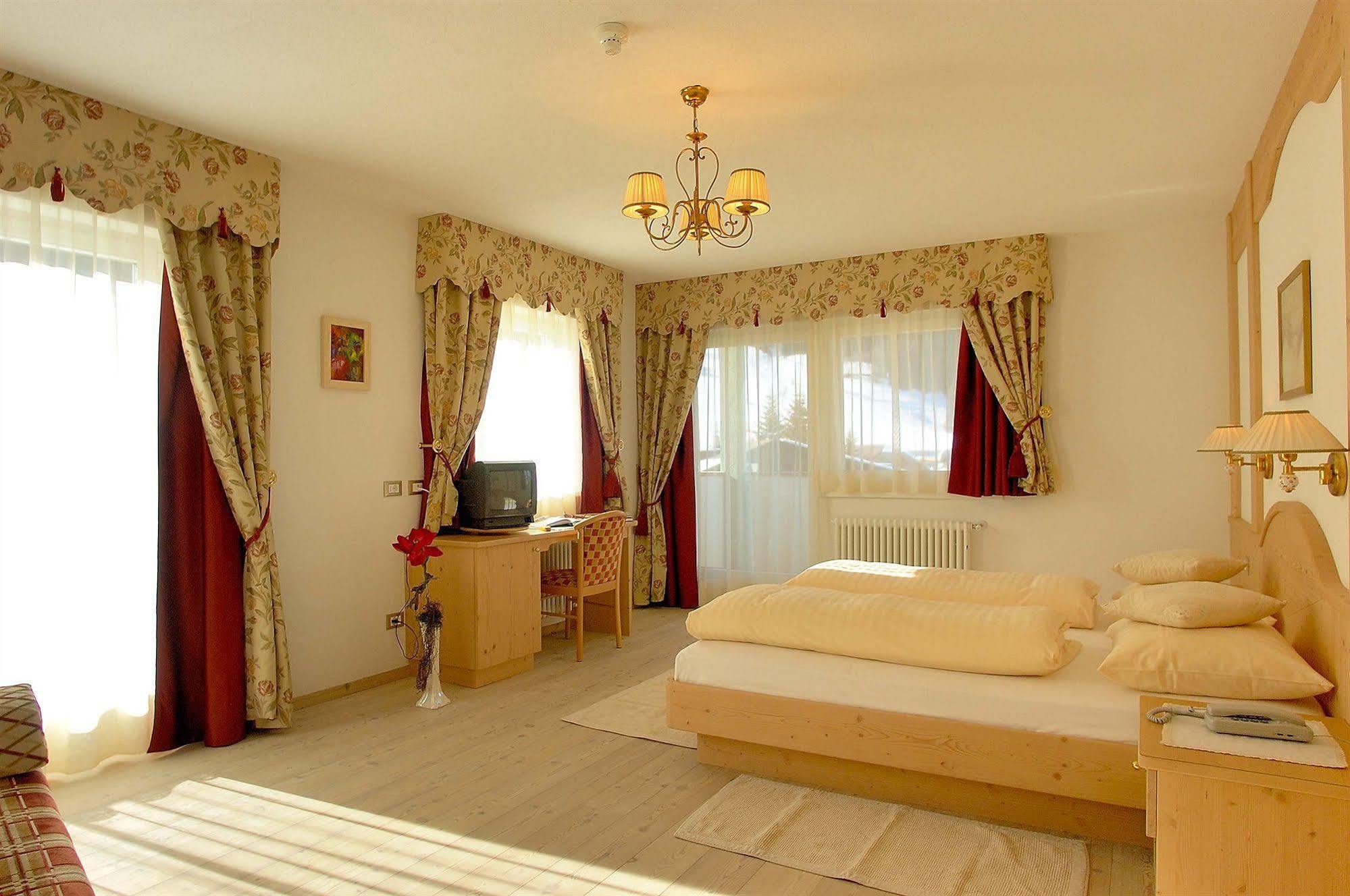 Hotel Teresa San Vigilio Extérieur photo