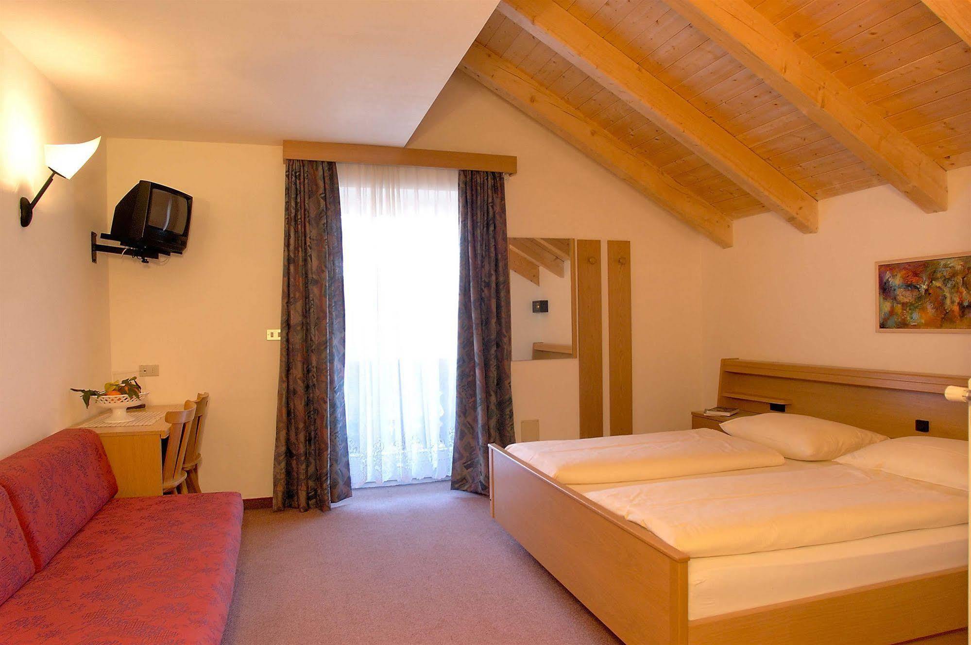 Hotel Teresa San Vigilio Extérieur photo